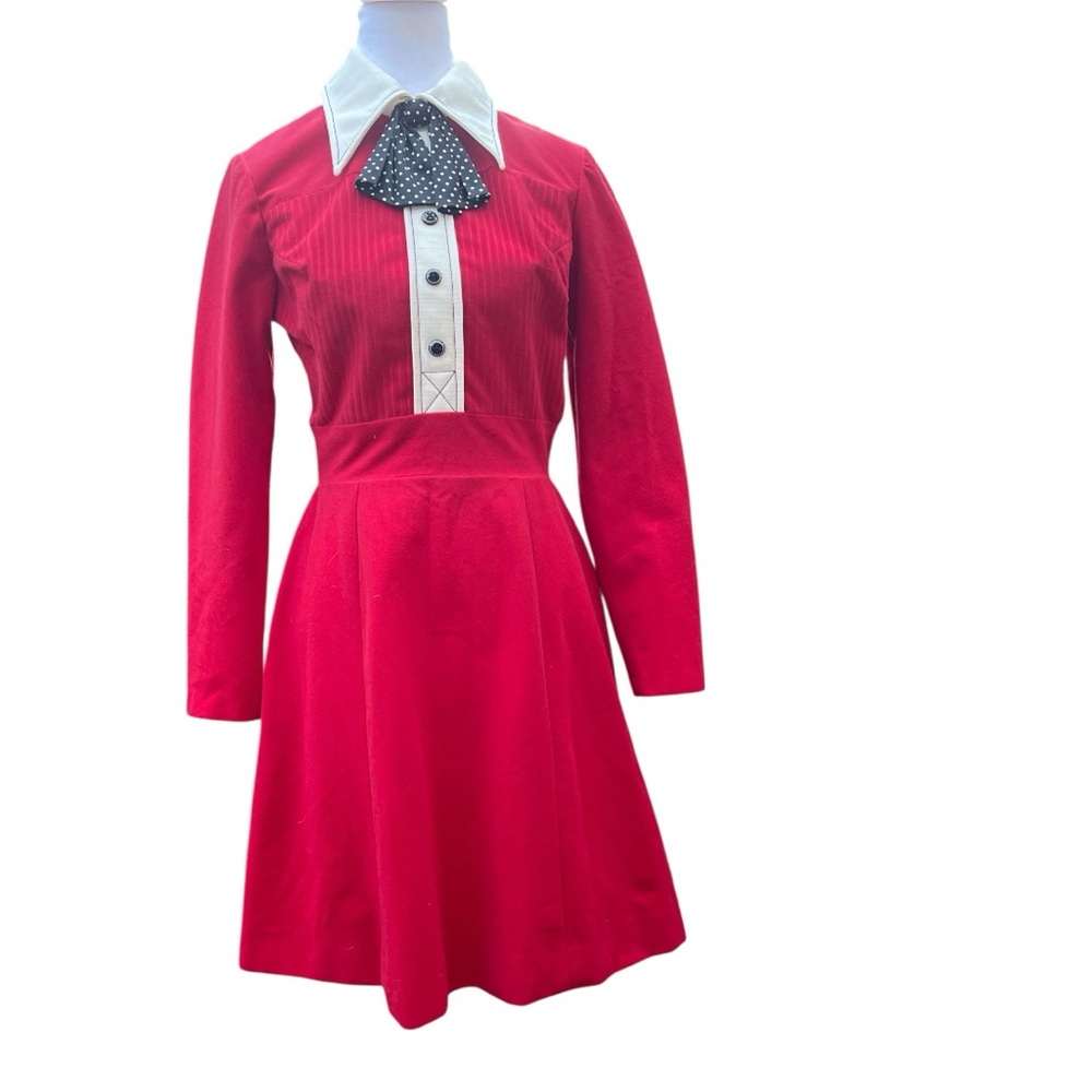 Vintage 1960s Gay Gibson Red Mod Dress w Contrast Collar Bow Sz S
